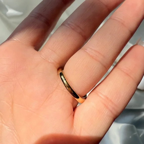 Serpenti diamonds Gold and Blue Women's Ring
Adjustable opening ring - Picture 5 of 10